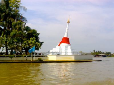 Learn Fun Local Handicraft, Delicious Food & Relaxation